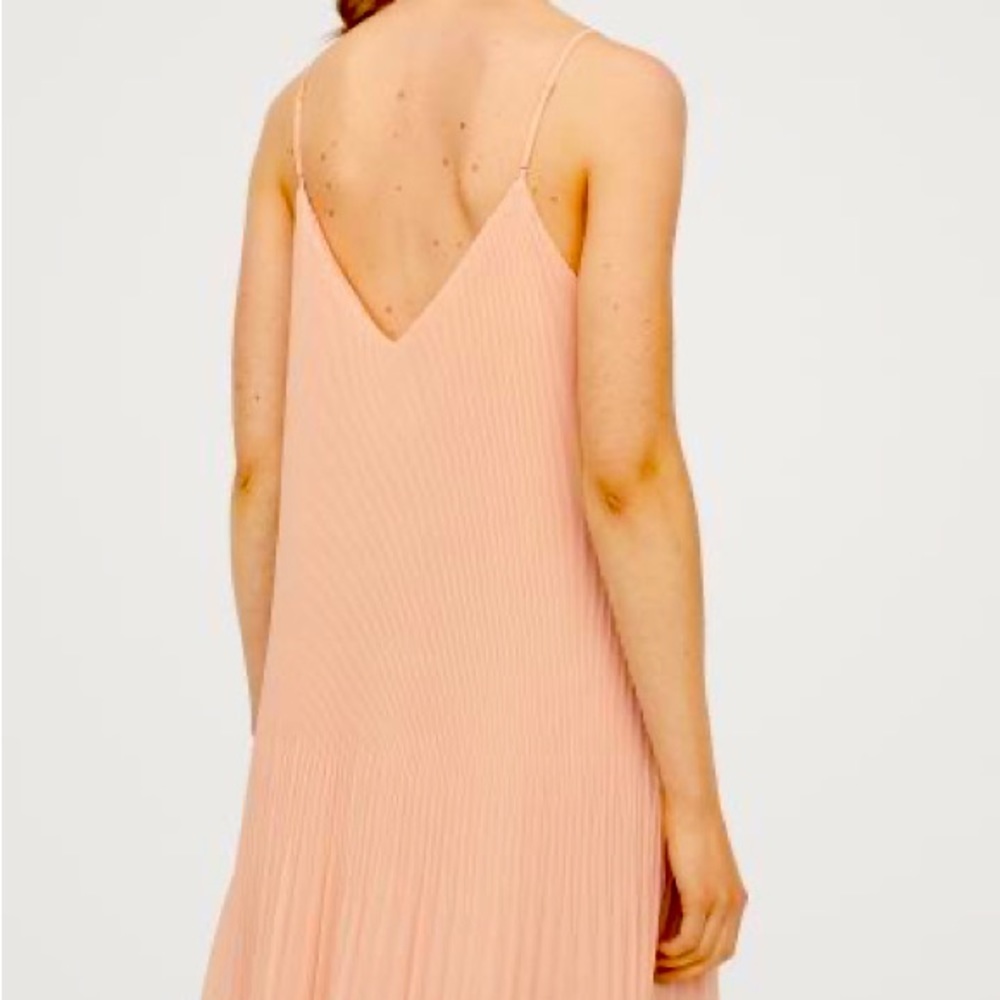 Flapper style chiffon dress. Roomy and flowy. Perfect for weddings